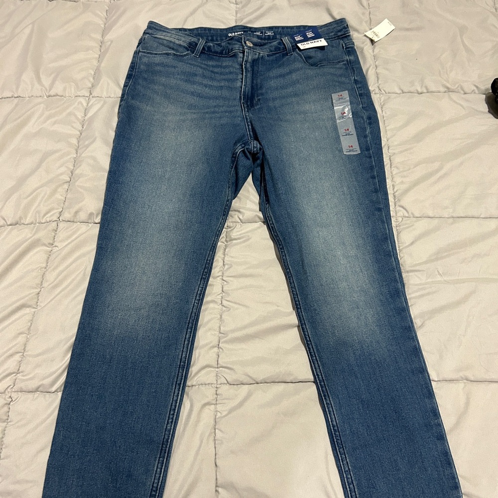 Old Navy Skinny Jeans **BRAND NEW**